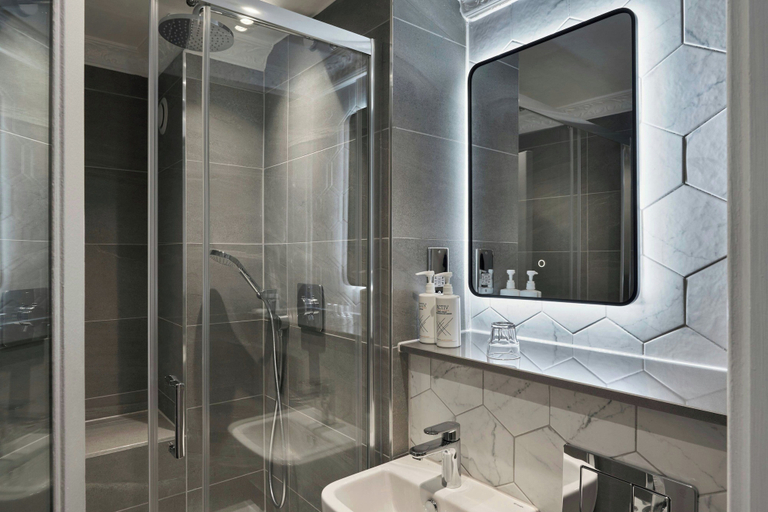 Bathroom 4, Four Points Flex by Sheraton Nottingham, Nottingham
