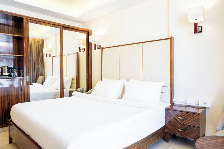 Bedroom 4, Grand Concerto Hotel, Beirut