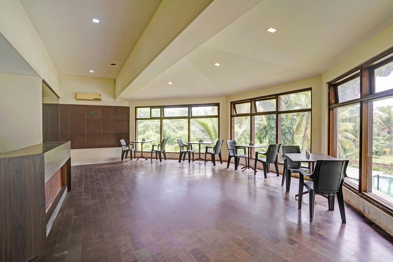 Bar (on property) 2, Oriva The Regalia - Nr. Deltin Royale, North Goa