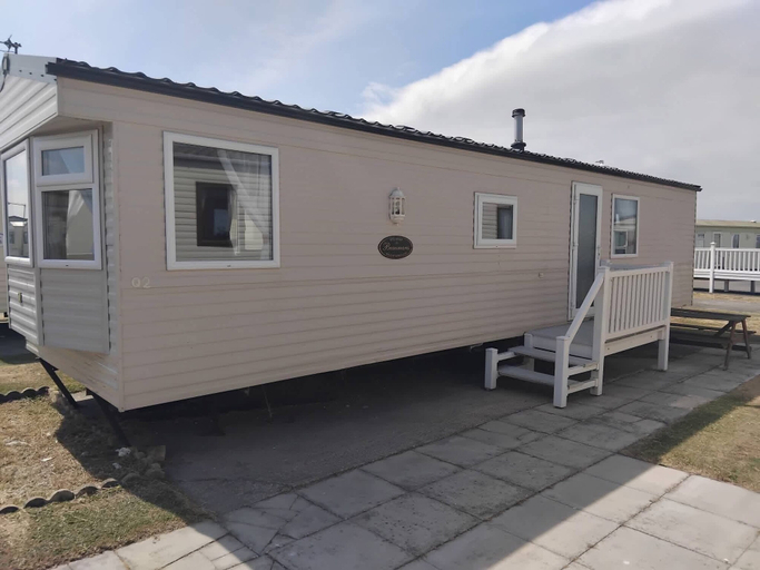 Primary image, Caravan - Sleeps 6 - Parking, Conwy