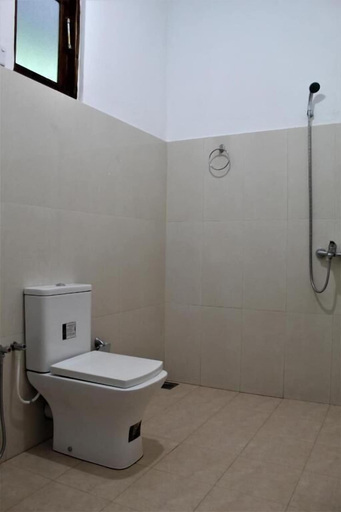 Bathroom 3, Amado Homestay Ella, Ella