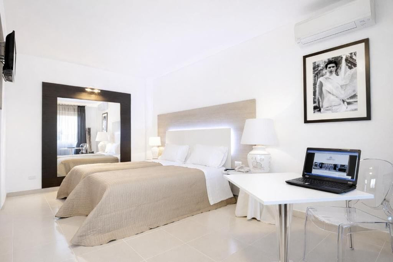 Bedroom 2, Hotel La Corte, Olbia-Tempio