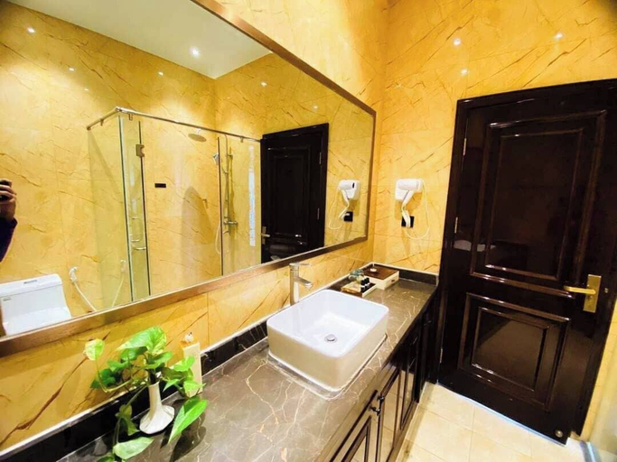 Bathroom 2, Vinina Boutique Hotel, Sihanoukville