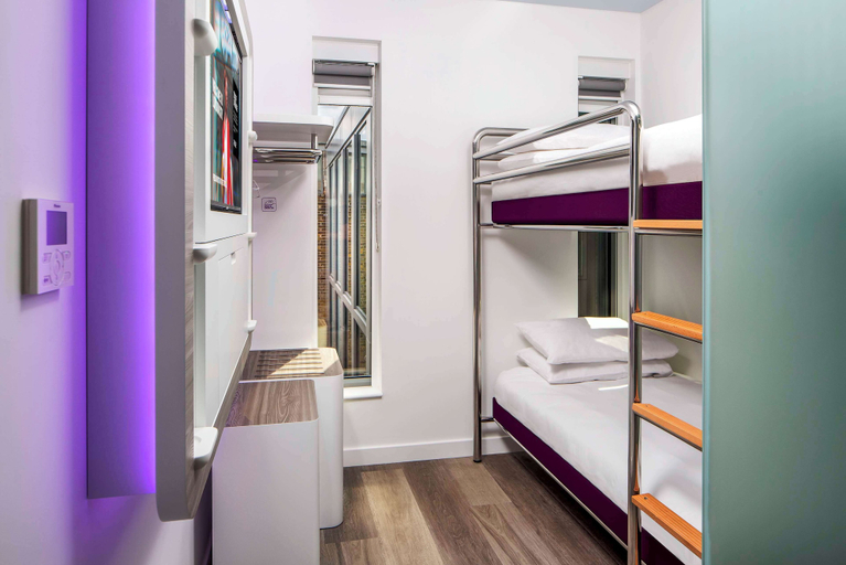 Bedroom 3, Yotel London City, London