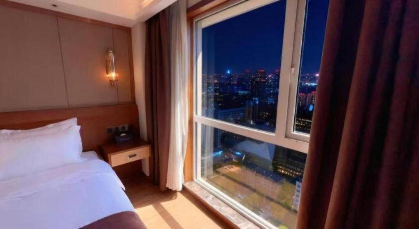 Bedroom 2, James Joyce Coffetel Wuhan Xudong, Wuhan
