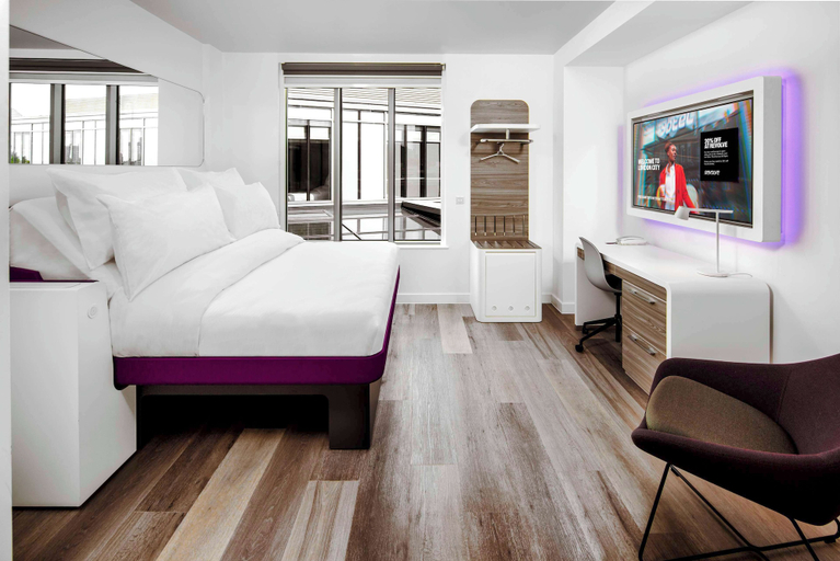 Bedroom 3, Yotel London City, London