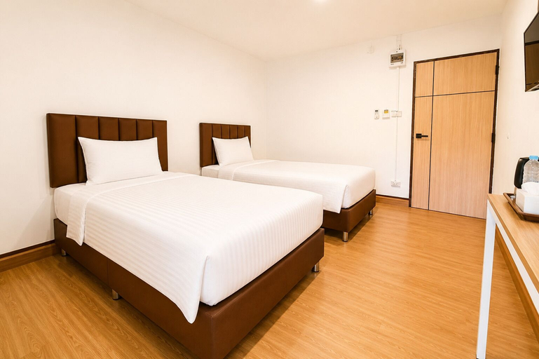 Room 5, Three One Hotel, Ratchathewi