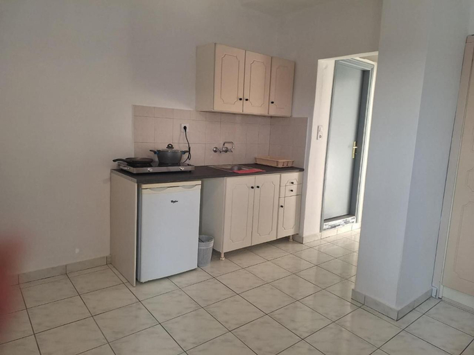 4, Vasilis Studios & Apartments, South Aegean