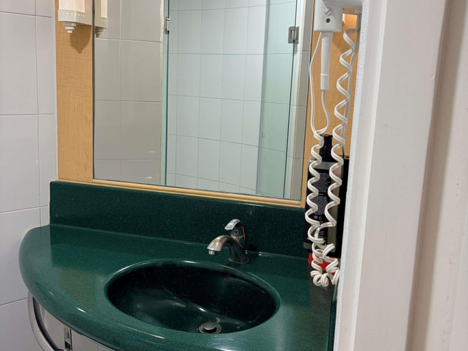 Bathroom 3, ibis Monterrey Valle, San Pedro Garza García