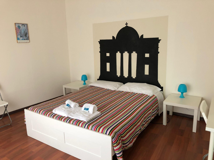 Bedroom 2, Castelnuovo Rooms #Politeama, Palermo