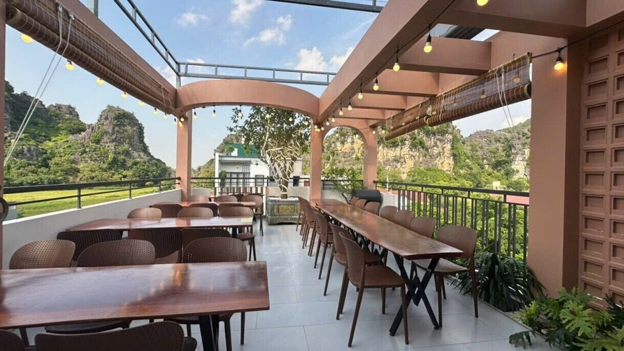 Outdoor dining 2, Hidden Green Hotel Tam Coc - Ninh Binh, Hoa Lư