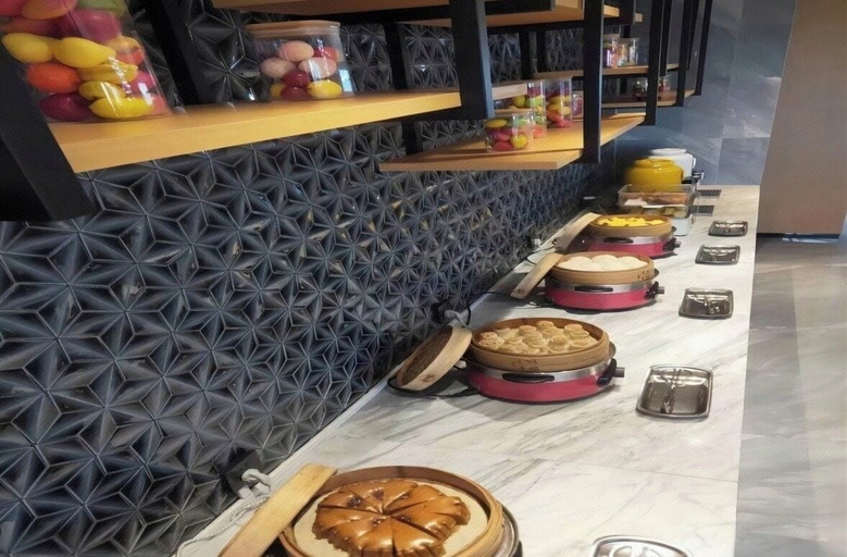 Dining 2, Crowne Plaza Mingyue Hotel, Wenzhou