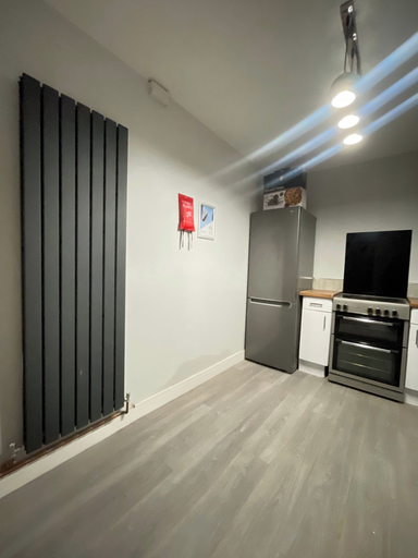 Private kitchen 2, Cozy Retreat in Stoke-on-trent, Staffordshire