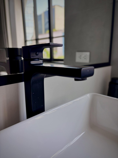 Room 5, w Elegant Room in Boutique House w Cozy Patio, Lima