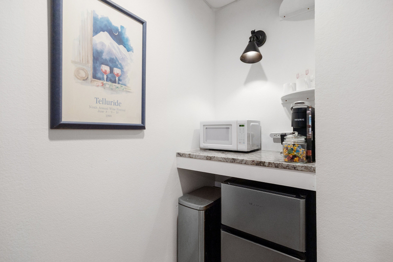 Interior 5, The Nook 1 Bedroom Studio, San Miguel