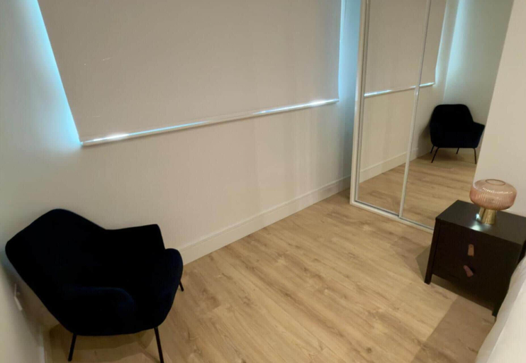 Interior 5, Luxury 1 Bed - Gym - Cinema - Games Room - Parking, London