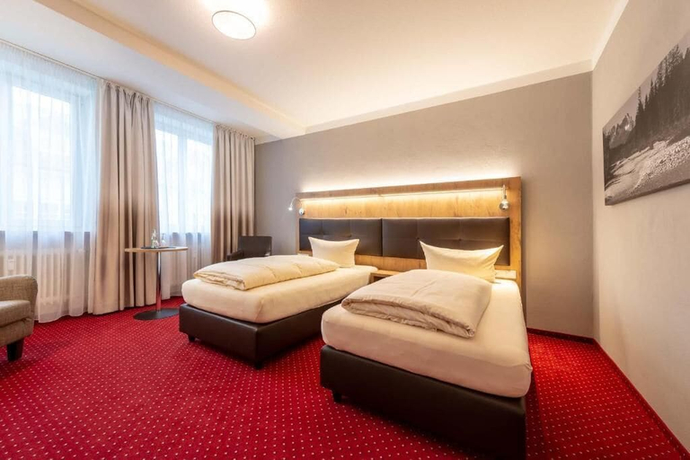 Bedroom 5, Hotel Vollmann, Weilheim-Schongau
