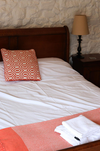 Bedroom 2, The Staff Of Life, Derbyshire