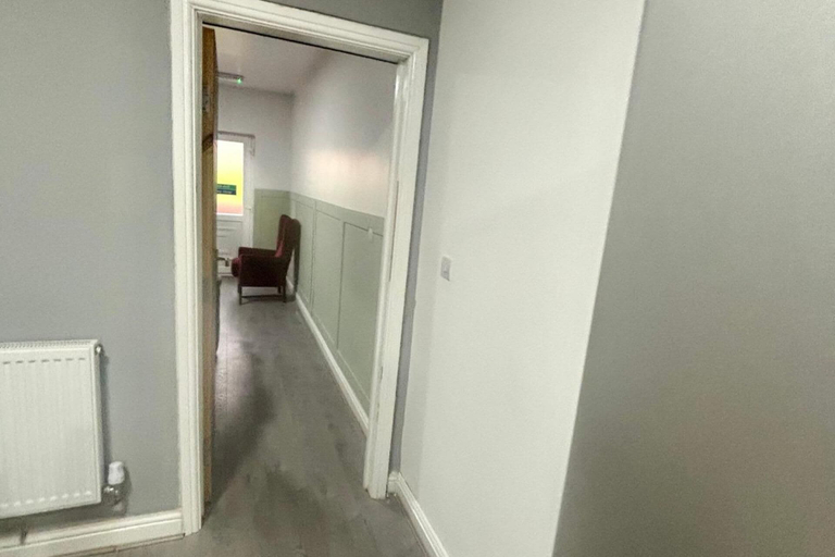 Interior 3, Homesrentals Ensuite Sleeps 2 With High Speed Wifi, Sandwell