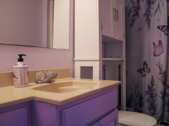 Bathroom, Lavender Oceanview Retreat, Kitsap