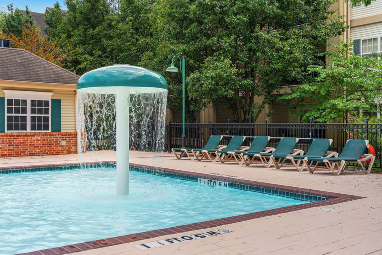 Sport & Beauty 5, French Quarter Resort, Taney