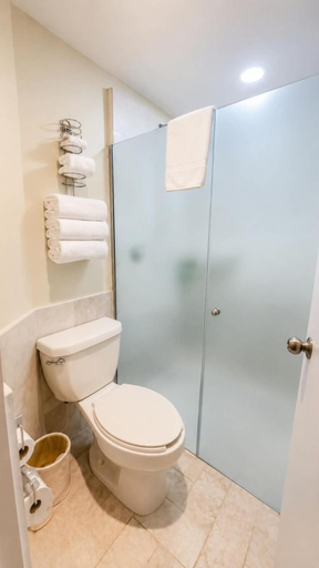 Bathroom 3, BelAir Business a Wyndham Garden Hotel, Mexico City