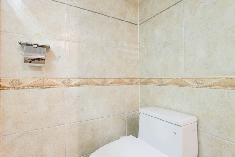 Bathroom 4, Yeongdeungpo Komodo Hotel, Yeongdeungpo