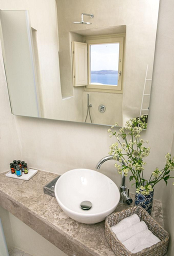 Bathroom 2, Aloia Villas, South Aegean