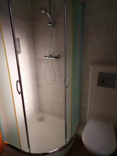 Bathroom 5, Hotel Restaurant Le Bristol, Bas-Rhin