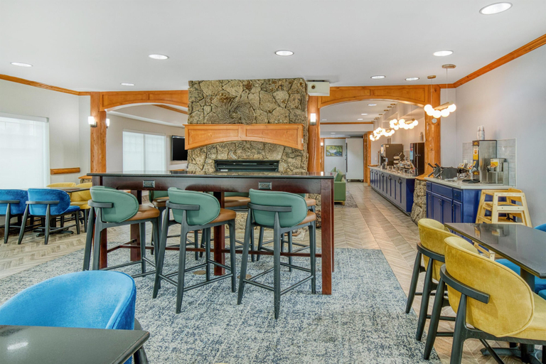 Food & Drinks 5, Best Western Northwest Lodge, Ada