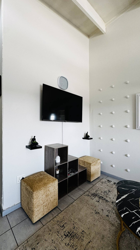 Interior 4, Experience Elevated Living in Dainfern's Panorama Suite, City of Johannesburg