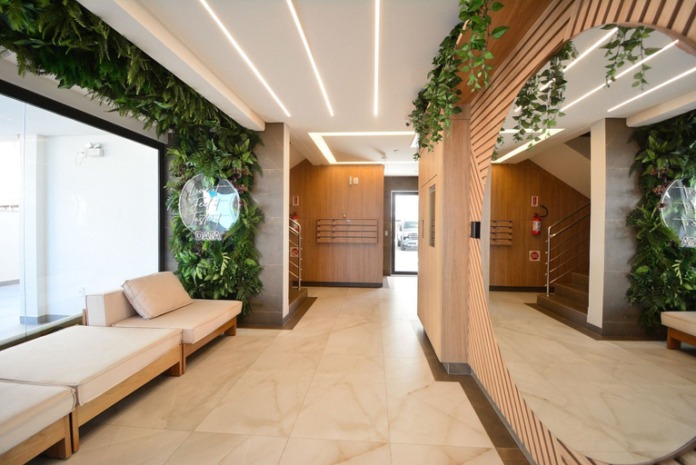 Lobby, Duplex Vista Mar com Piscina Privativa, Governador Celso Ramos