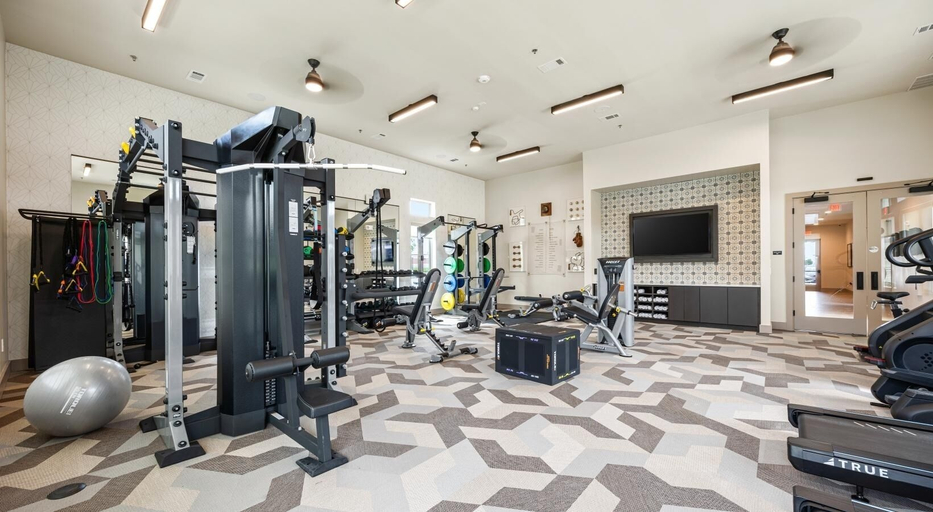 Fitness facility 4, Stunning 1BR Getaway I Washer-Dryer&Pool, Grayson