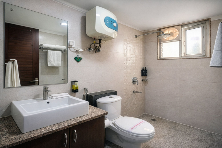 Bathroom 4, Hotel Urban Luxury by JMD Group, Delhi