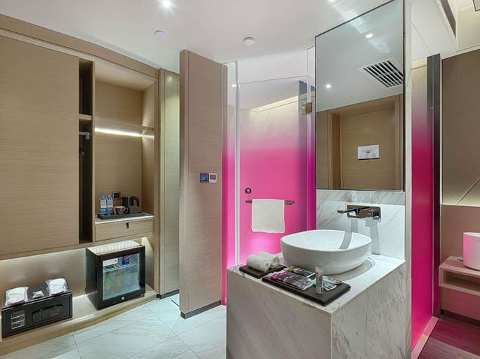 Bathroom 4, Mercure Yinchuan Xinhua, Yinchuan