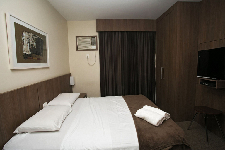Room 2, LK Barro Preto 14, Belo Horizonte