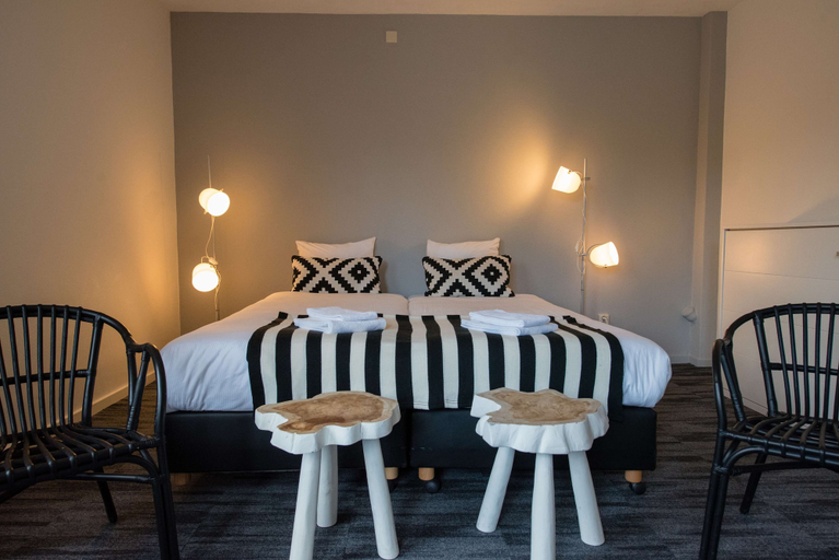 Bedroom 4, Flonk Hotel Groningen Centre, BW Signature Collection, Groningen