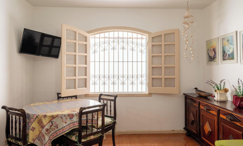 Dining, Elegant Apt 3 Minutes From Praia Grande Bti003, Ubatuba