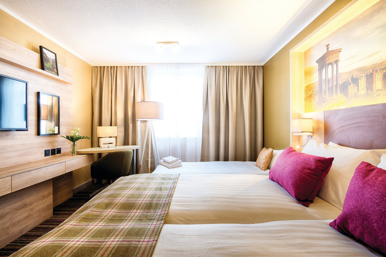 Bedroom 4, Leonardo Hotel Edinburgh Haymarket, Edinburgh
