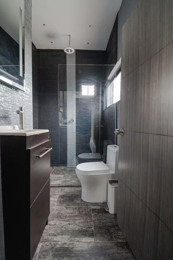 Bathroom 5, Room with private bathroom and terrace 3, Medellín