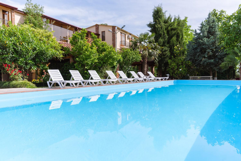 Sport & Beauty 4, Shaloshvili's Cellar Hotel, Kvareli