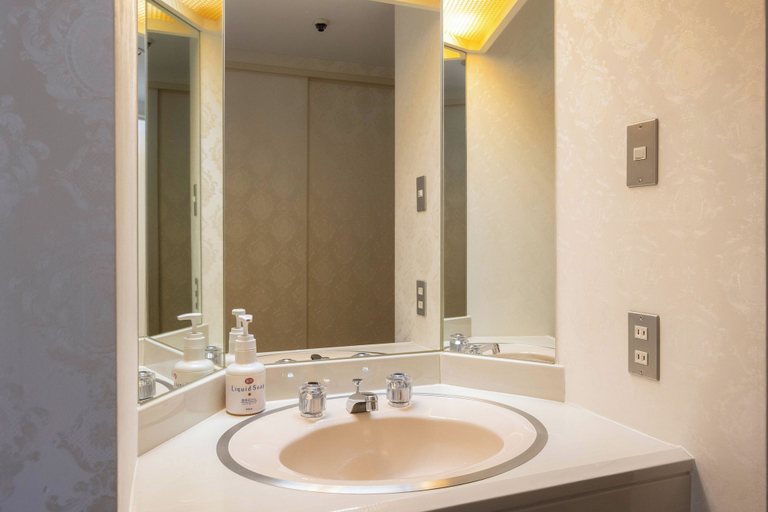 Bathroom 5, Hirosaki Park Hotel, Hirosaki