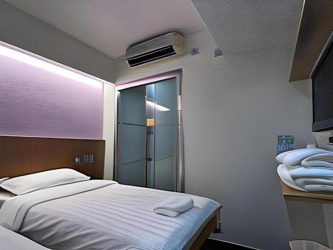 Bedroom 3, I-Hotel, Kowloon