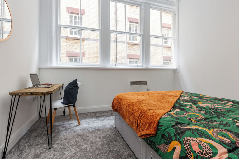 Room 5, Near Cavern Club 2-storey Westminster, Sefton