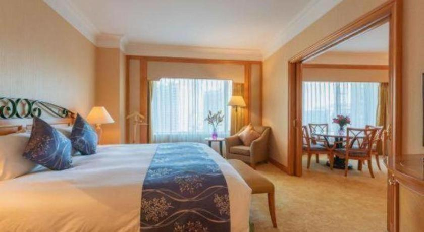 Bedroom 2, Regency Hotel, Shantou