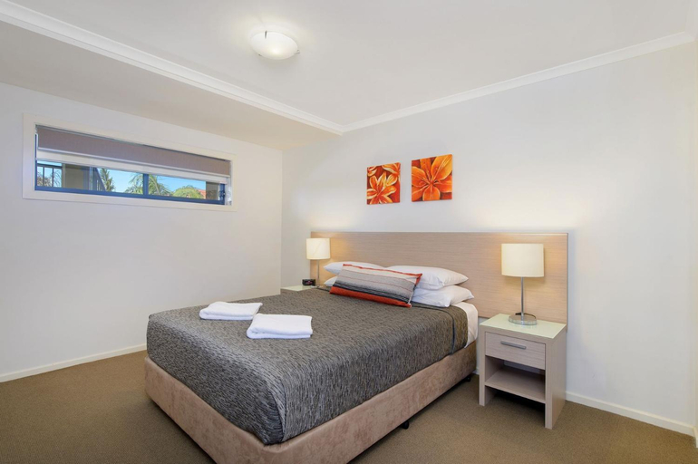 Bedroom 3, South Pacific Apartments Port Macquarie, Port Macquarie-Hastings - Pt A
