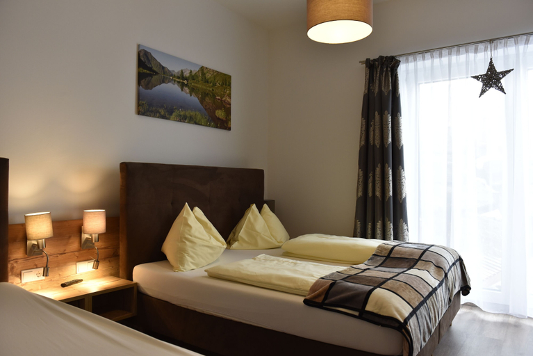 Bedroom 2, Chaletdorf Fanningberg, Tamsweg