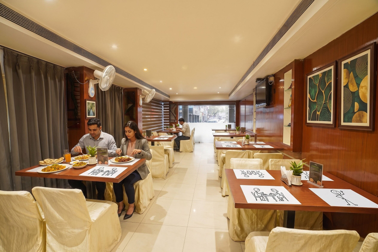 Food & Drinks 5, FabHotel Pleasure Inn - Nr. DB Mall, Bhopal