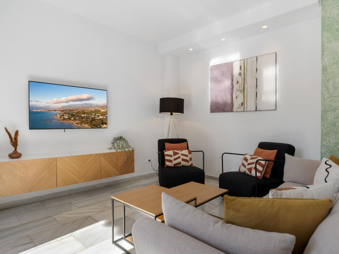 Room 4, 2 bdr ADM 9 105 in Puerto Ban s - Marbella, Málaga