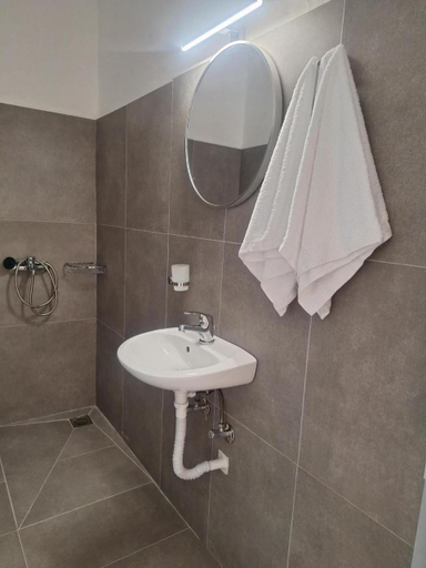 5, Vasilis Studios & Apartments, South Aegean